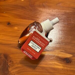 Bath & Body Works COUNTRY APPLE Wallflower Home Fragrance Refill Bulb